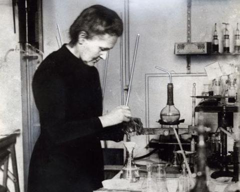 Marie Curie in her lab, no known copyright restrictions (Nobel site)